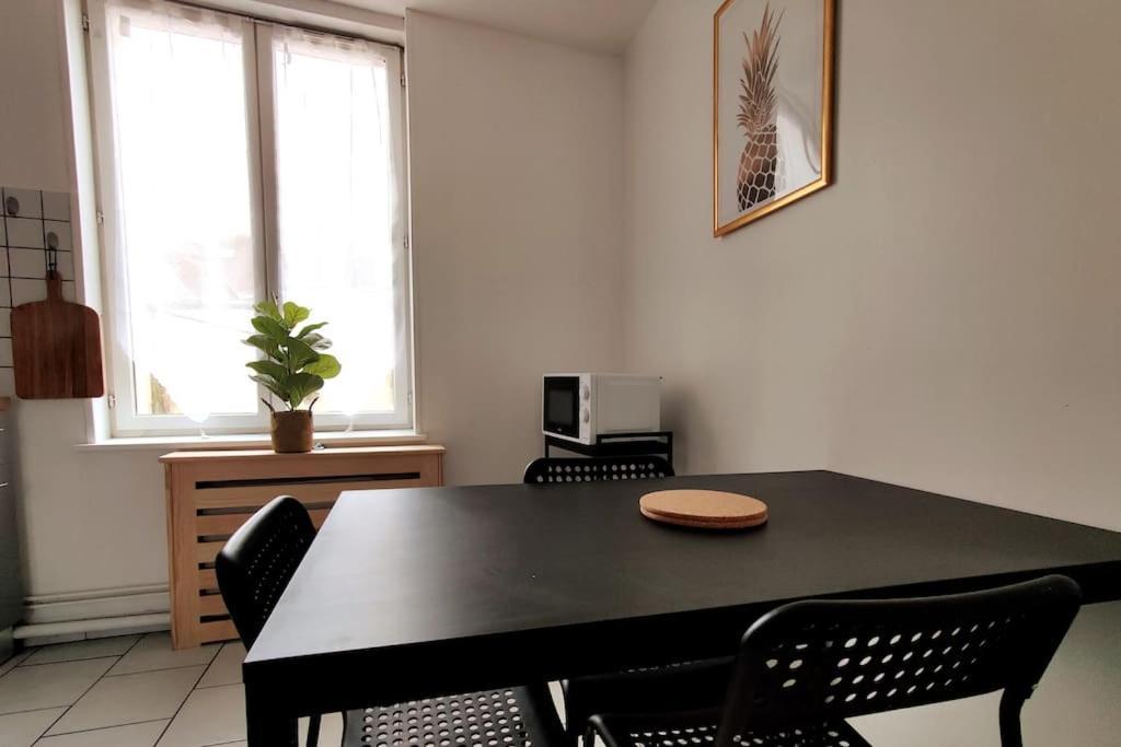 Logement Entier Proche Tribunaux Douai Ngoại thất bức ảnh