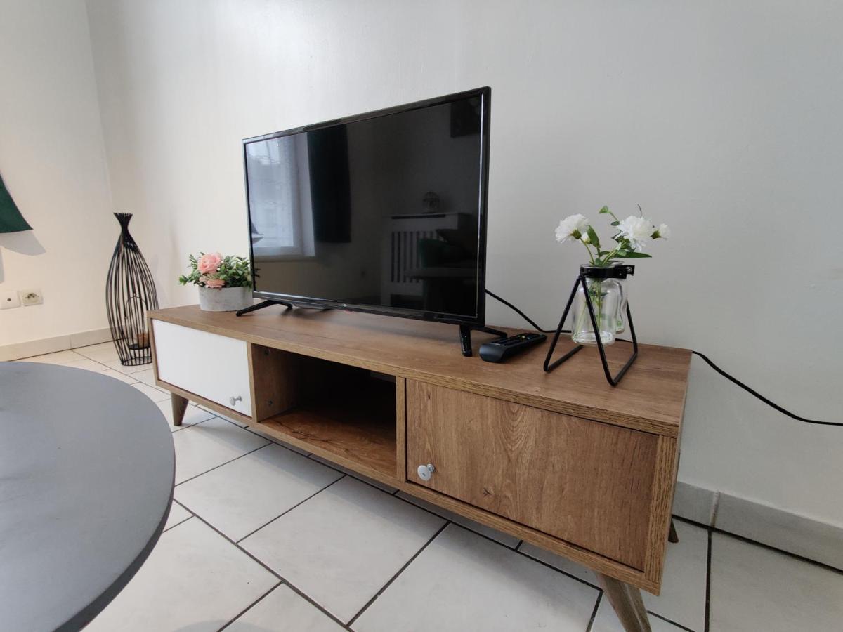 Logement Entier Proche Tribunaux Douai Ngoại thất bức ảnh